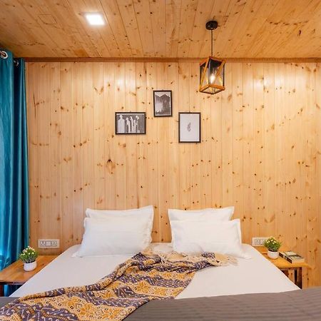 The Hill Story, Entire Chalet, Offbeat,Cozy Mussoorie Εξωτερικό φωτογραφία