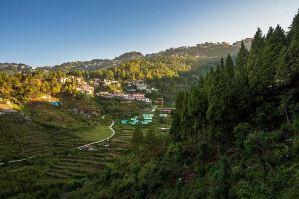 The Hill Story, Entire Chalet, Offbeat,Cozy Mussoorie Εξωτερικό φωτογραφία