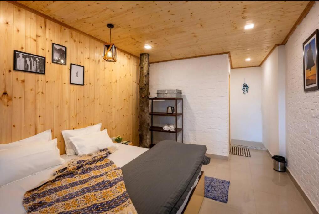 The Hill Story, Entire Chalet, Offbeat,Cozy Mussoorie Εξωτερικό φωτογραφία