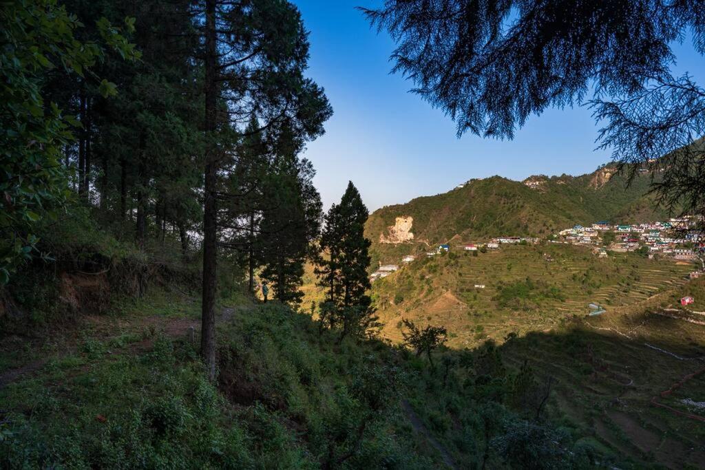 The Hill Story, Entire Chalet, Offbeat,Cozy Mussoorie Εξωτερικό φωτογραφία